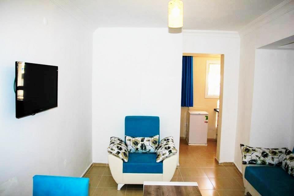 Mavi Butik Apart Çeşme Zimmer foto